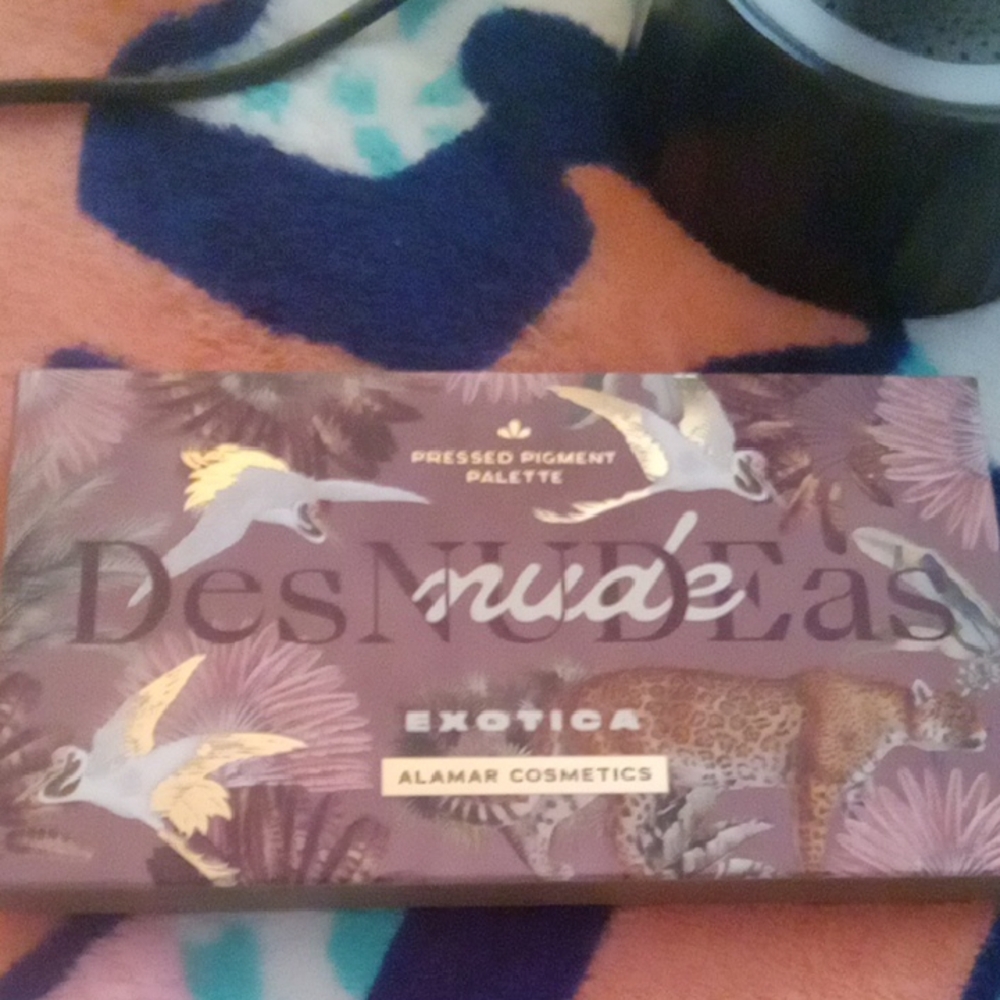 Alamar Cosmetics Exotica Eyeshadow Palette - Nude, Gold, Brown